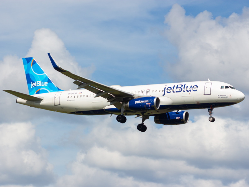 Photo of N709JB - JetBlue Airways Airbus A320 at TPA on AeroXplorer Aviation Database
