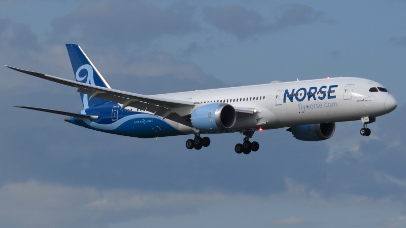 Photo of LN-FNB - Norse Airways Boeing 787-9 at MCO on AeroXplorer Aviation Database