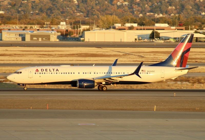 Photo of N926DZ - Delta Airlines Boeing 737-900ER at SLC on AeroXplorer Aviation Database
