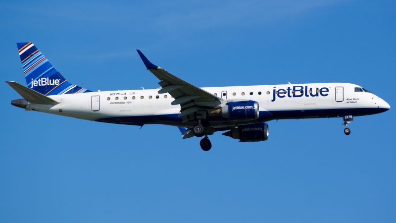 Photo of N375JB - JetBlue Airways Embraer E190 at JFK on AeroXplorer Aviation Database
