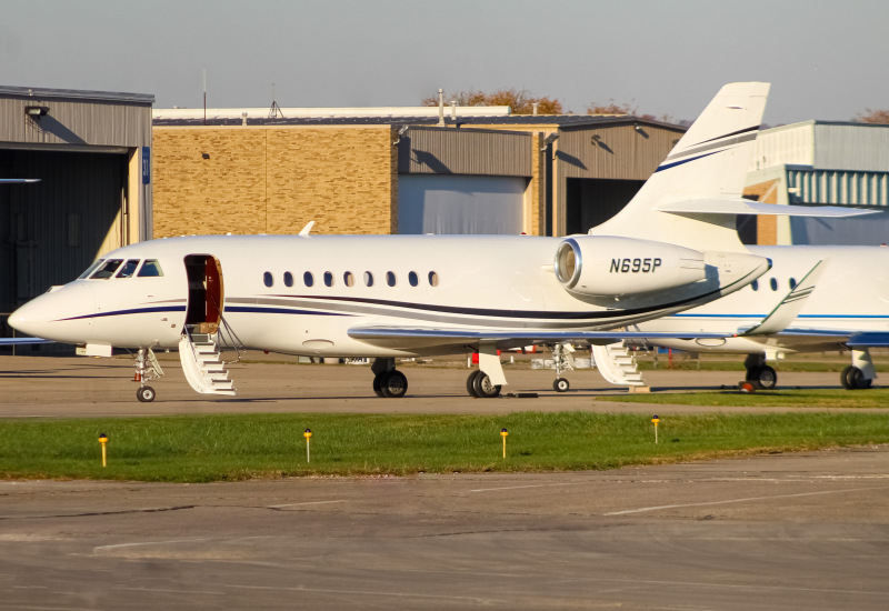 Photo of N695P - PRIVATE  Dassault Falcon 2000EX at LUK on AeroXplorer Aviation Database