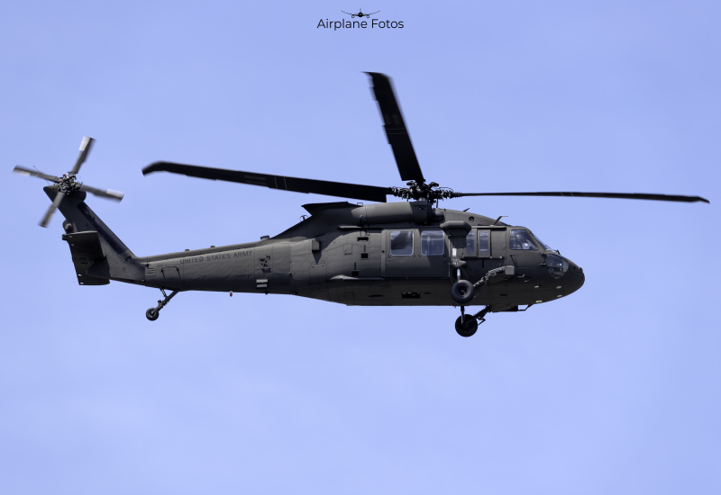 Photo of 16-20906 - United States Army UH-60A at LNS on AeroXplorer Aviation Database