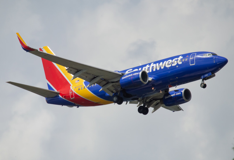 Photo of N7725A - Southwest Airlines Boeing 737-700 at BWI on AeroXplorer Aviation Database