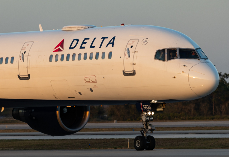 Photo of N586NW - Delta Airlines Boeing 757-300 at MCO on AeroXplorer Aviation Database