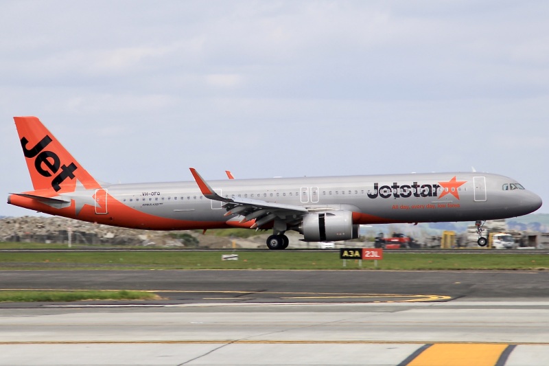 Photo of VH-OFQ - JetStar Airways Airbus A321NEO at AKL on AeroXplorer Aviation Database