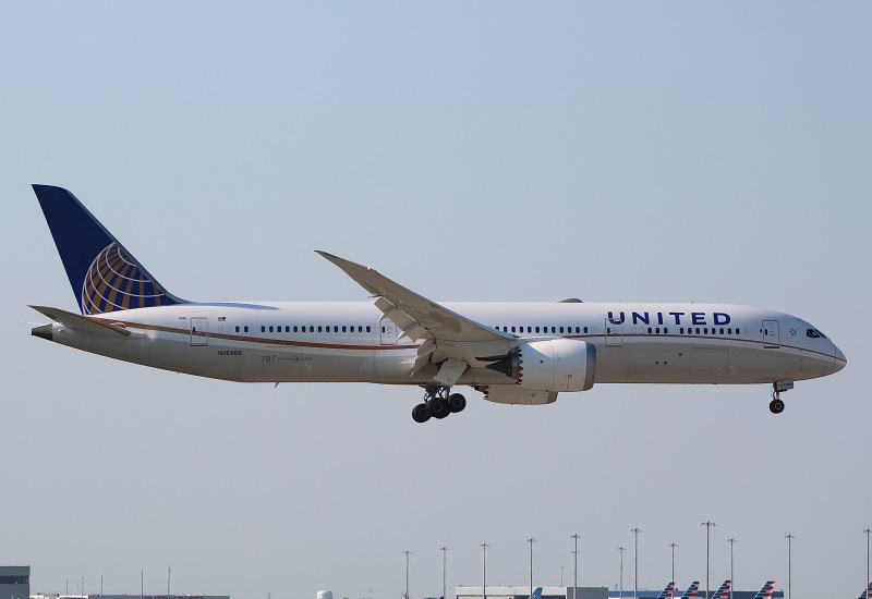 Photo of N26966 - United Airlines Boeing 787-9 at ORD on AeroXplorer Aviation Database