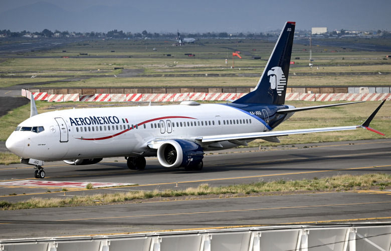 Photo of XA-JGQ - Aeromexico Boeing 737 MAX 9 at MEX on AeroXplorer Aviation Database