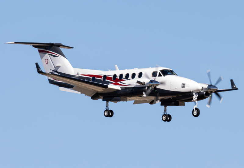 Photo of N27HK - PRIVATE Beechcraft King Air 200 at BOI on AeroXplorer Aviation Database