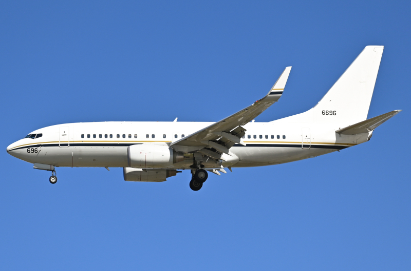 Photo of 166696 - USN - United States Navy Boeing C-40 Clipper at NZY on AeroXplorer Aviation Database