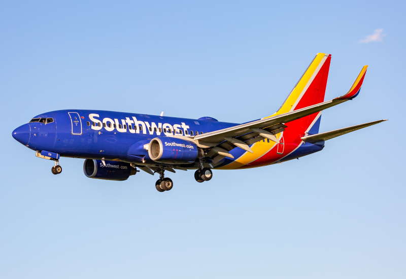 Photo of N751SW - Southwest Airlines Boeing 737-700 at BWI on AeroXplorer Aviation Database