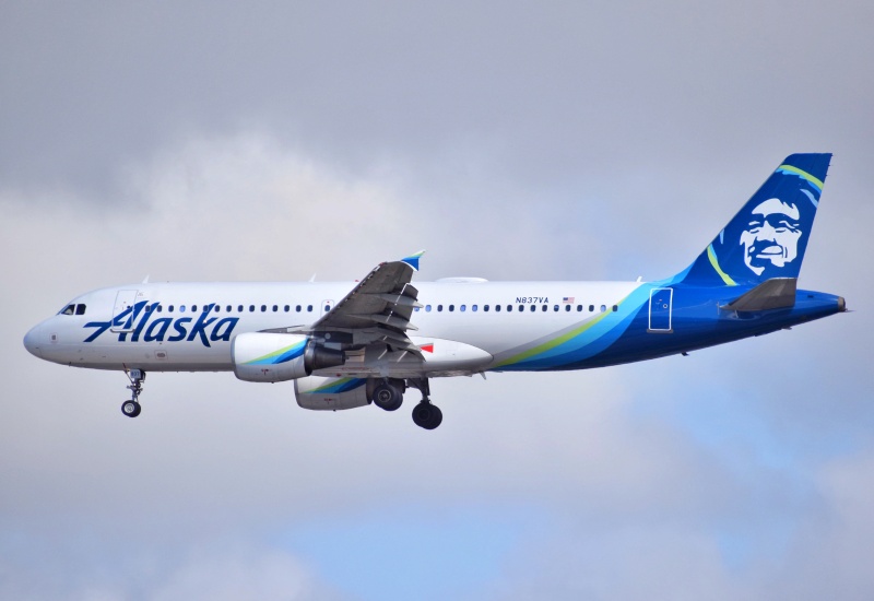 Photo of N837VA - Alaska Airlines Airbus A320 at SAN on AeroXplorer Aviation Database