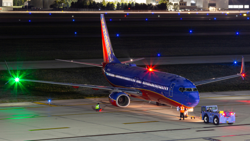 Photo of N8264J - Southwest Airlines Boeing 737-800 at CMH on AeroXplorer Aviation Database