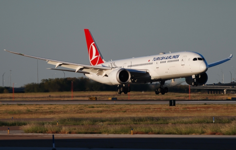 Photo of TC-LLE - Turkish Airlines Boeing 787-9 at DFW on AeroXplorer Aviation Database