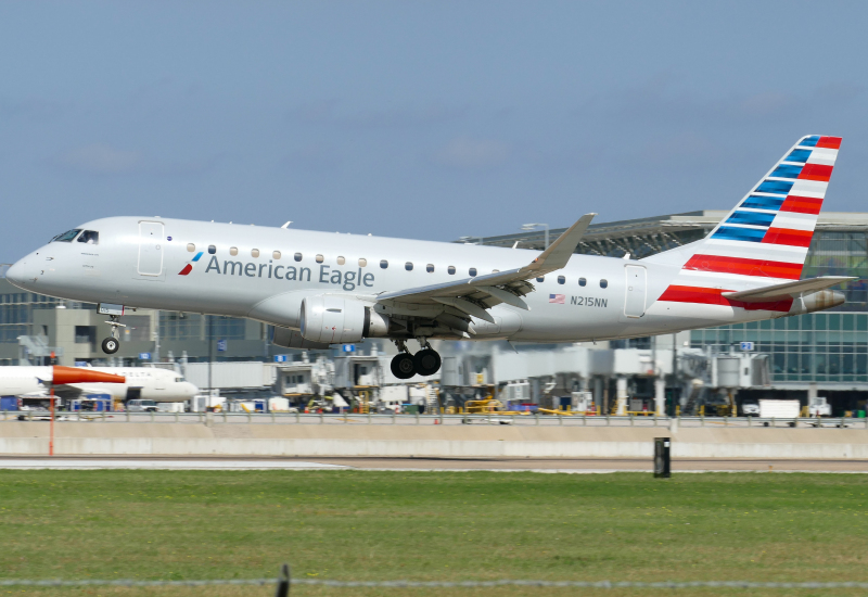 Photo of N215NN - American Eagle Embraer E175 at AUS on AeroXplorer Aviation Database