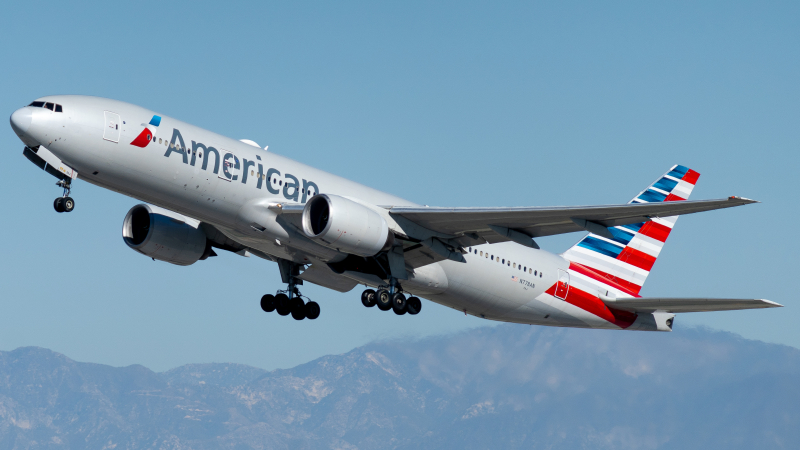 Photo of N778AN - American Airlines Boeing 777-200ER at LAX on AeroXplorer Aviation Database