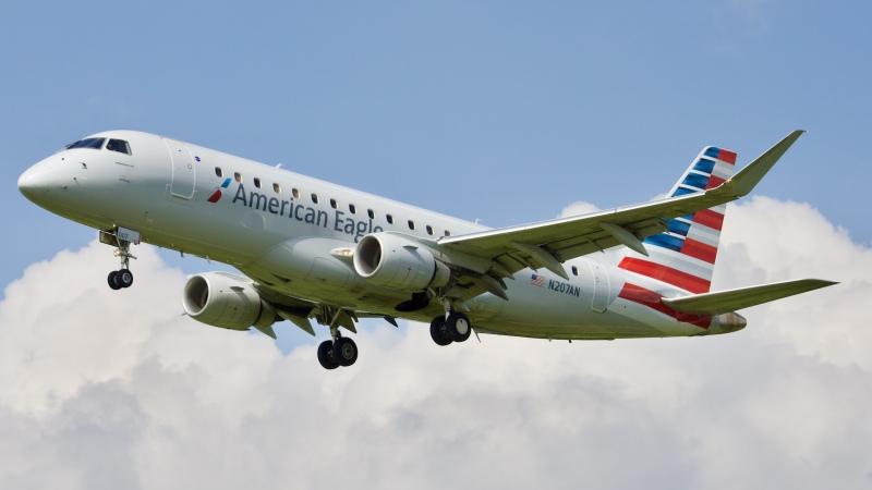 Photo of N207AN - American Eagle Embraer E175 at CMH on AeroXplorer Aviation Database