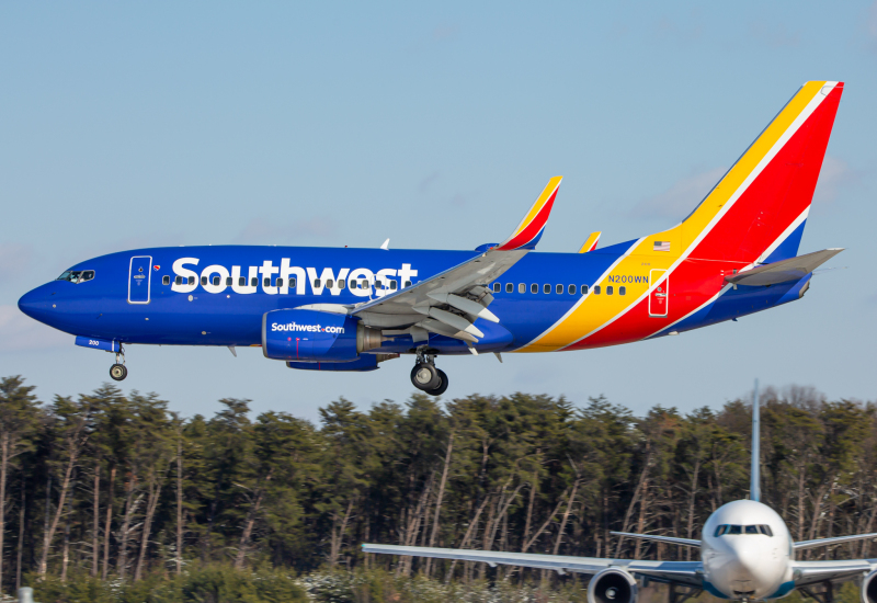 Photo of N200WN - Southwest Airlines Boeing 737-700 at BWI on AeroXplorer Aviation Database