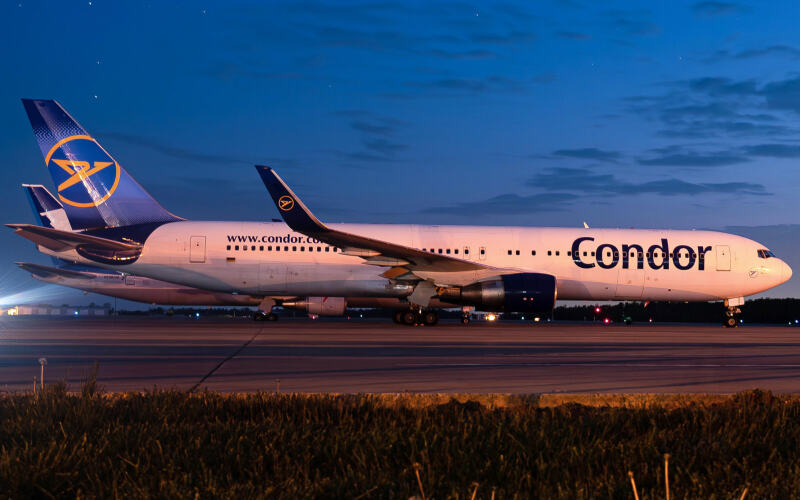 Photo of D-ABUI - Condor Boeing 767-300ER at ILN on AeroXplorer Aviation Database