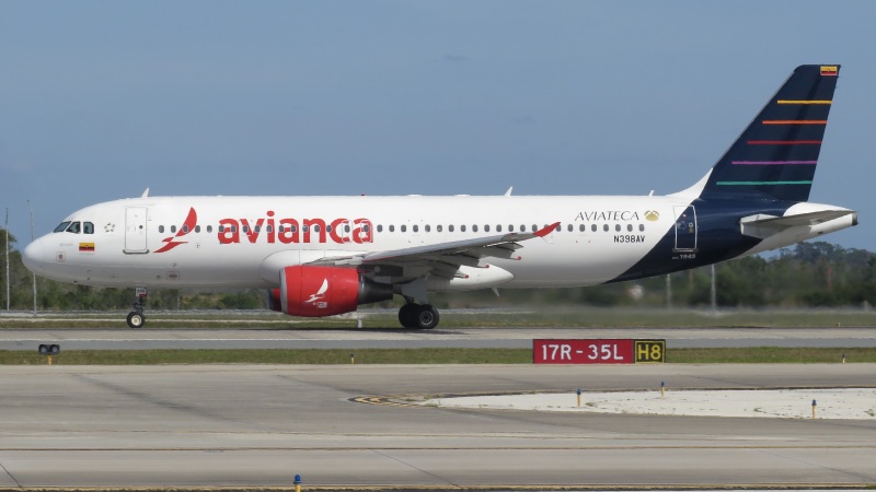 Photo of N398AV - Avianca Airbus A320 at MCO on AeroXplorer Aviation Database