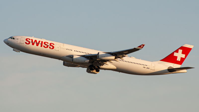 Photo of HB-JMC - Swiss International Air Lines Airbus A340-300 at ORD on AeroXplorer Aviation Database