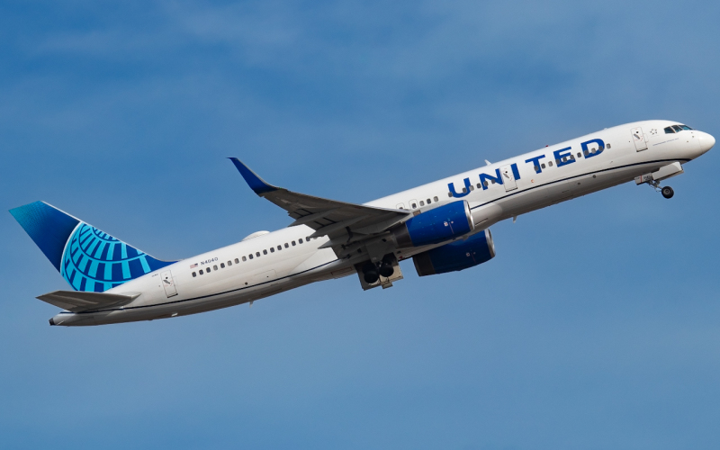 Photo of N41140 - United Airlines Boeing 757-200 at TPA on AeroXplorer Aviation Database