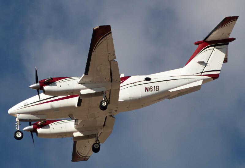 Photo of N618 - U.S. Department of Interior Beechcraft King Air 200 at BOI on AeroXplorer Aviation Database