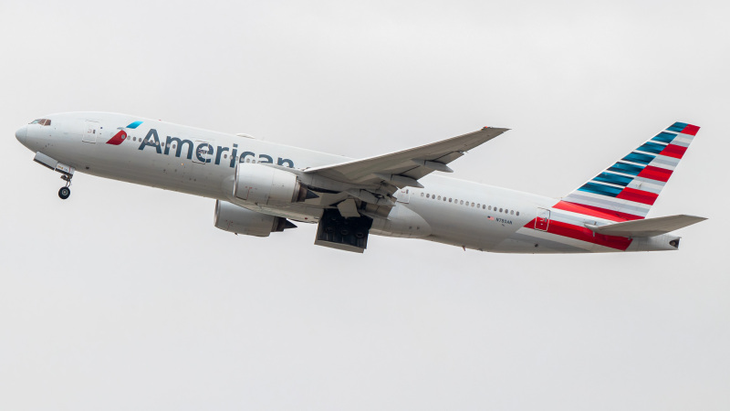 Photo of N780AN - American Airlines Boeing 777-200ER at LAX on AeroXplorer Aviation Database