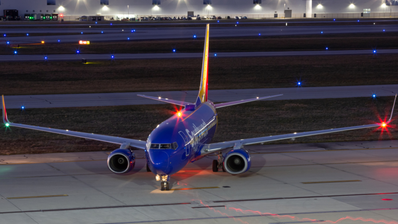 Photo of N452WN - Southwest Airlines Boeing 737-700 at CMH on AeroXplorer Aviation Database