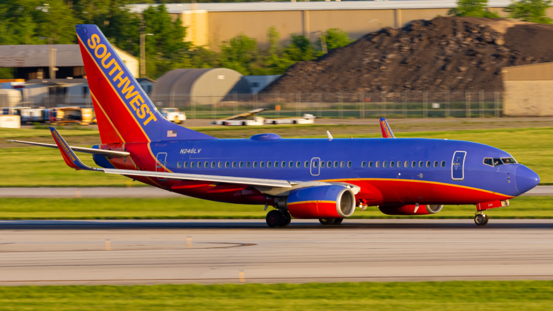 Photo of N246LV - Southwest Airlines Boeing 737-700 at CMH on AeroXplorer Aviation Database