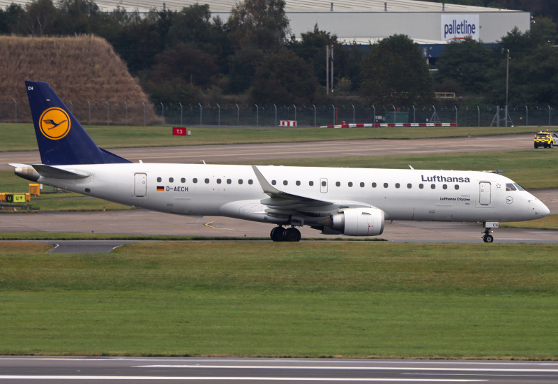 Photo of D-AECH - Lufthansa CityLine Embraer E190 at BHX on AeroXplorer Aviation Database