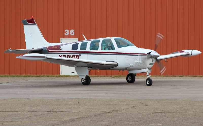 Photo of N7818R - PRIVATE  Beechcraft Bonanza 36 at LUK on AeroXplorer Aviation Database
