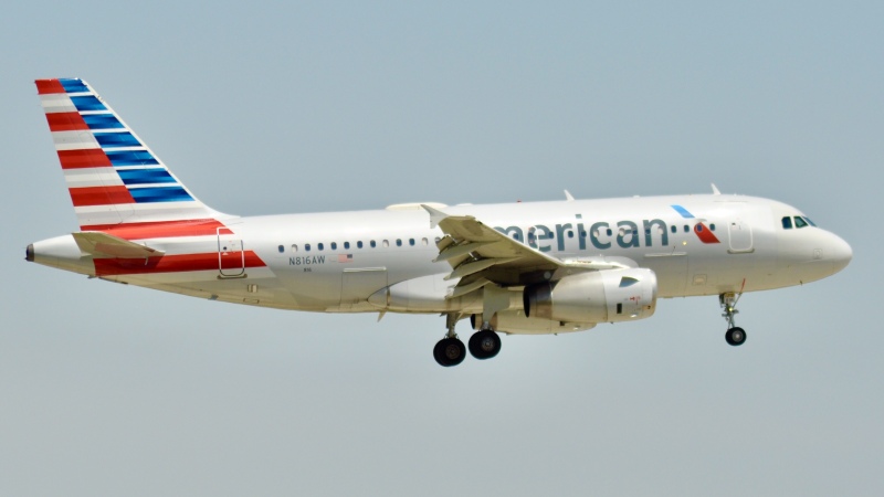 Photo of N816AW - American Airlines Airbus A319 at ORD on AeroXplorer Aviation Database