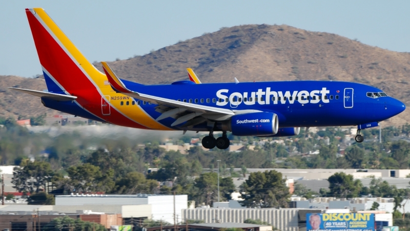 Photo of N259WN - Southwest Airlines Boeing 737-700 at PHX on AeroXplorer Aviation Database