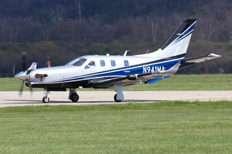 Photo of N941MA - PRIVATE  Socata TBM-930 at LUK on AeroXplorer Aviation Database