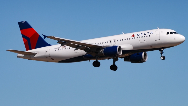 Photo of N325US - Delta Airlines Airbus A320 at DFW on AeroXplorer Aviation Database