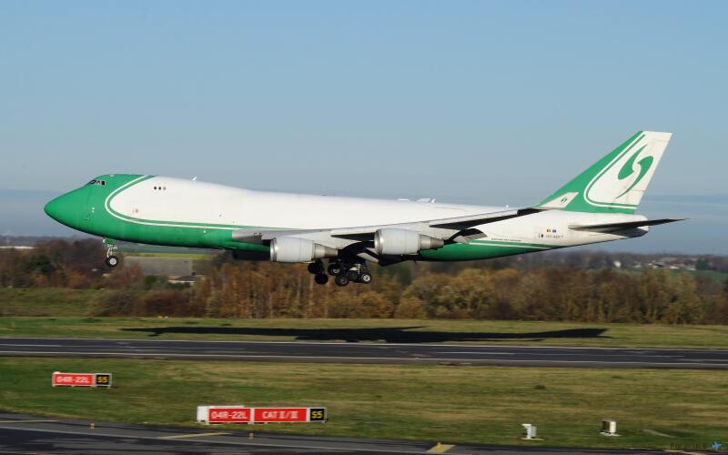 Photo of OO-ACF - Challenge Airlines Boeing 747-400F at LGG on AeroXplorer Aviation Database
