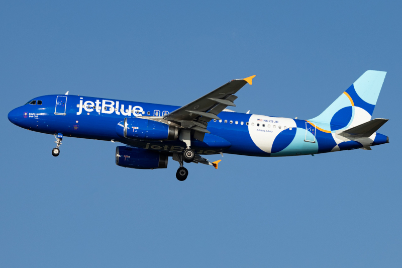 Photo of N629JB - JetBlue Airways Airbus A320 at TPA on AeroXplorer Aviation Database