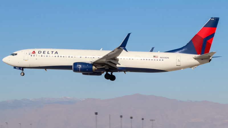Photo of N848DN - Delta Airlines Boeing 737-900ER at LAS on AeroXplorer Aviation Database