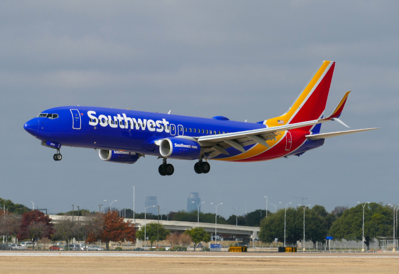 Photo of N8534Z - Southwest Airlines Boeing 737-800 at AUS on AeroXplorer Aviation Database