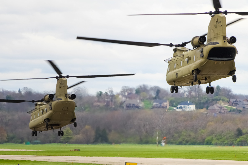 Photo of 15-08193 - USA - United States Army Boeing CH-47 Chinook at LUK on AeroXplorer Aviation Database