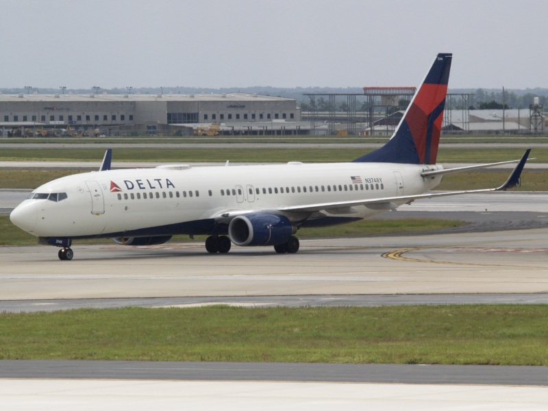 Photo of N3748Y - Delta Airlines Boeing 737-800 at ATL on AeroXplorer Aviation Database