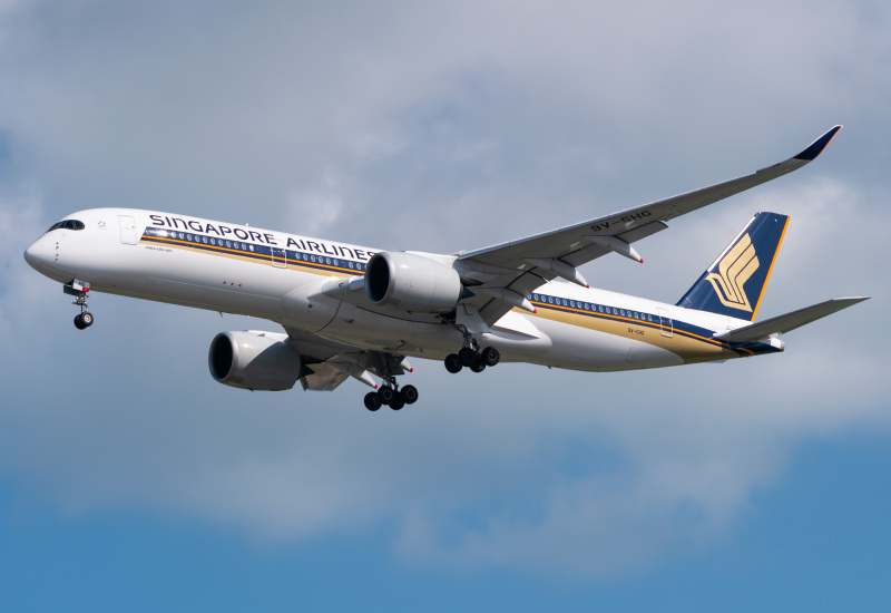 Photo of 9V-SHG - Singapore Airlines Airbus A350-900 at SIN on AeroXplorer Aviation Database