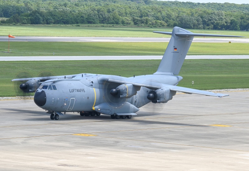 Photo of 54+25 - Luftwaffe Airbus A400M at ACY on AeroXplorer Aviation Database