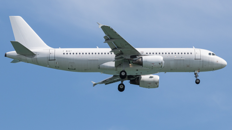 Photo of F-WXAT - PRIVATE Airbus A320 at SIN on AeroXplorer Aviation Database