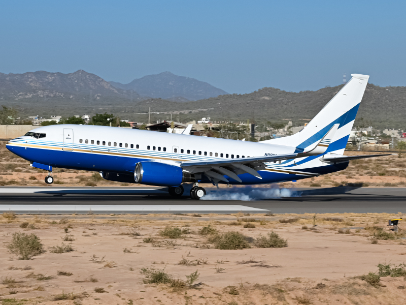 Photo of N885LS - Las Vegas Sands  Boeing 737-700 at CSL on AeroXplorer Aviation Database