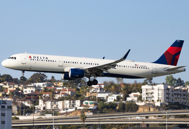 Photo of N383DZ - Delta Airlines Airbus A321-200 at SAN on AeroXplorer Aviation Database