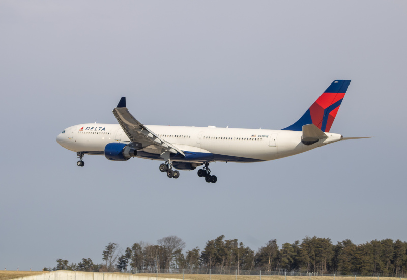 Photo of N811NW - Delta Airlines Airbus A330-300 at BWI on AeroXplorer Aviation Database