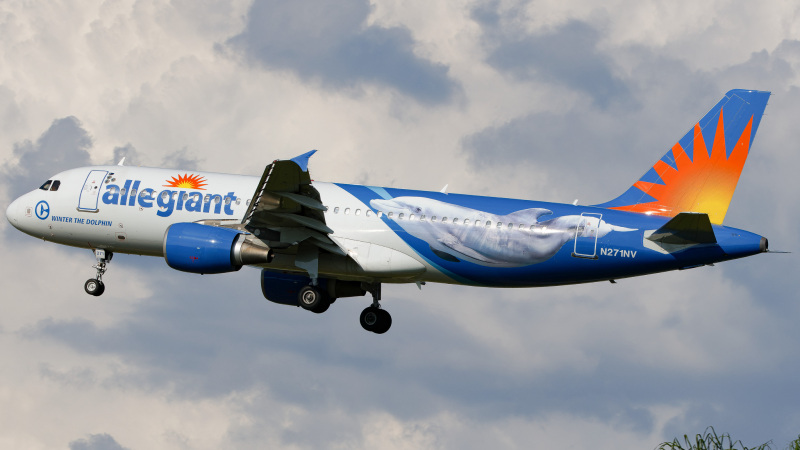 Photo of N271NV - Allegiant Airbus A320 at PIE on AeroXplorer Aviation Database