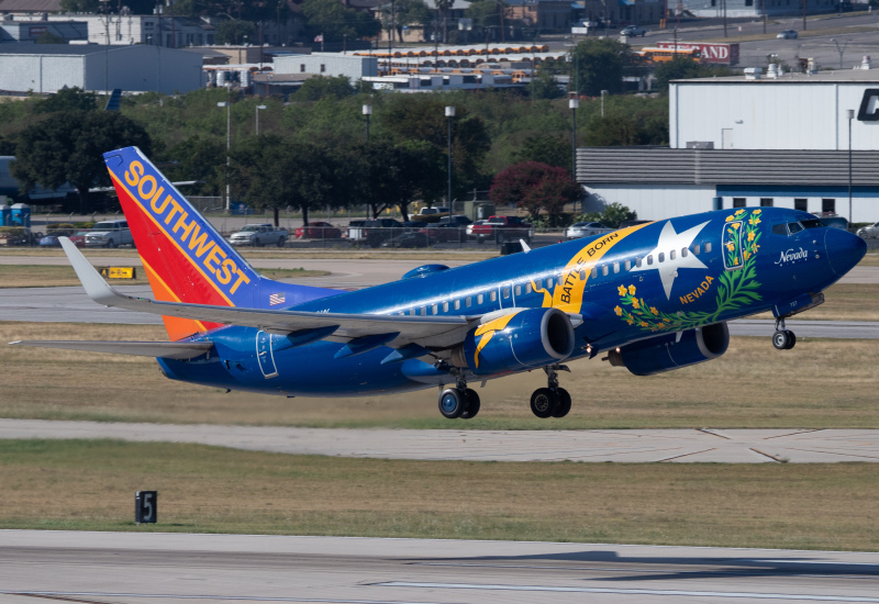 Photo of N727SW - Southwest Airlines Boeing 737-700 at SAT on AeroXplorer Aviation Database