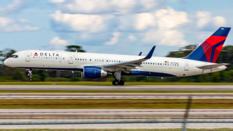 Photo of N6708D - Delta Airlines Boeing 757-200 at MCO on AeroXplorer Aviation Database